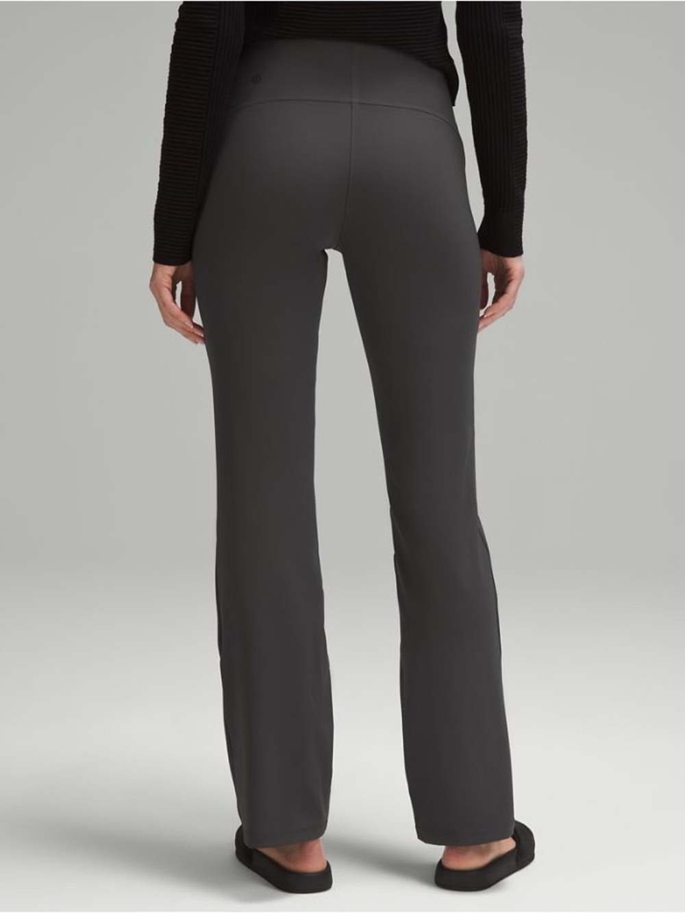 Lululemon Smooth Fit Pull-On High-Rise Pant
Regular  Black - Picture 6 of 6